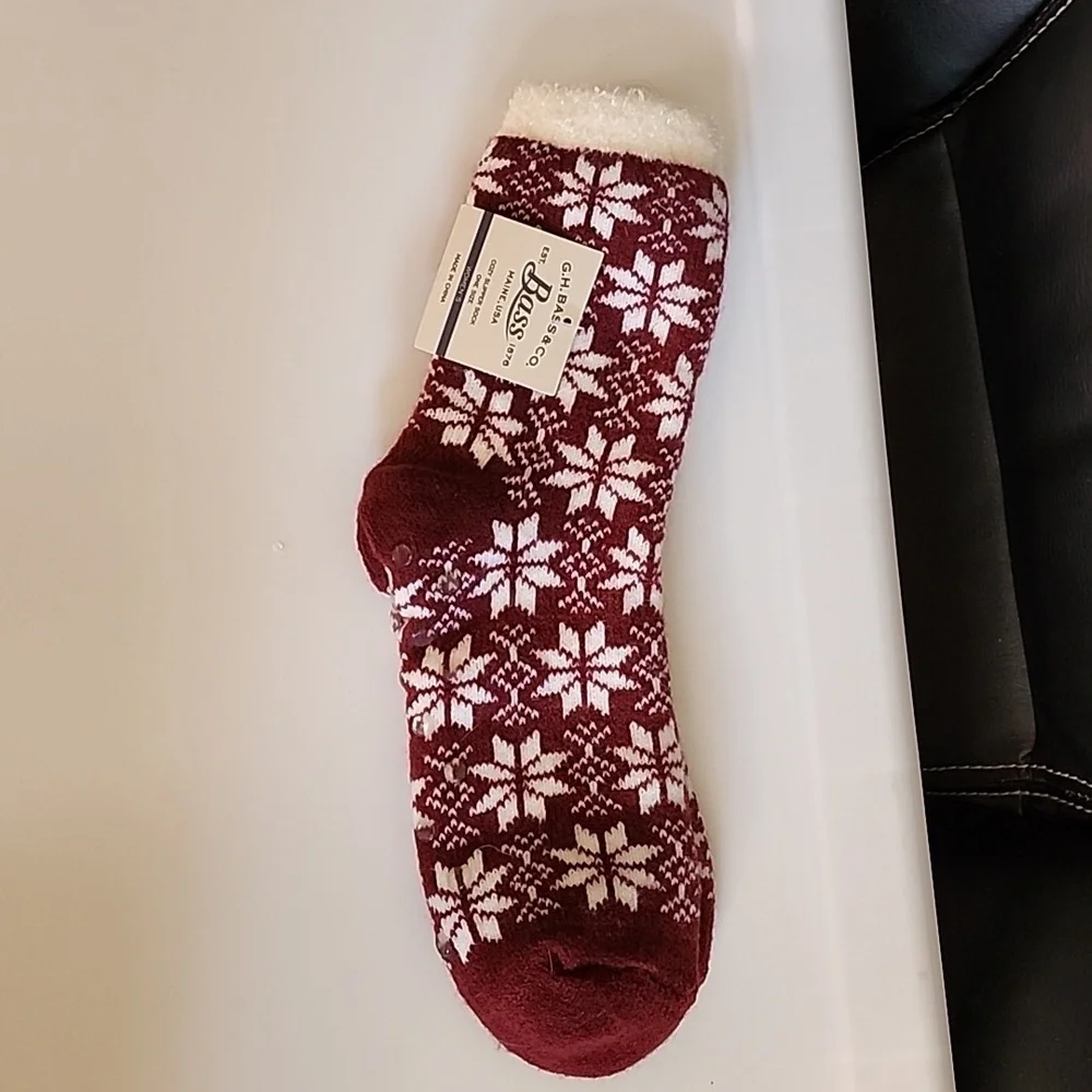 GH Bass cozy Slipper socks. - Picture 2 of 4